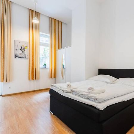 Family Apartment Next To Danube River Вена Экстерьер фото